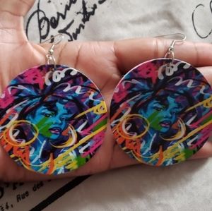 🌈Gorgeous Colorful Print Black Women Earrings🌈
